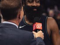 LOL-快船横扫北京队，孙铭徽点燃赛场