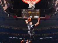 IM电竞下载-世界排名争夺战之夜，浓眉压制级发挥改写格局