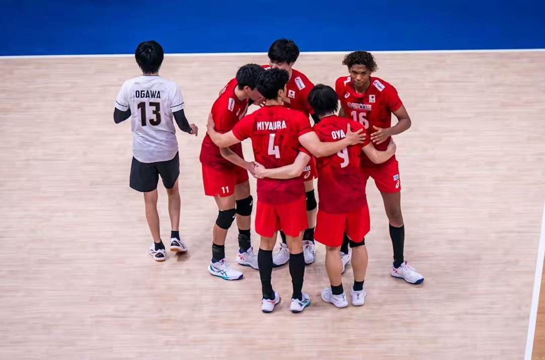 世界水平球员聚集,赛事竞争激烈 世界水平球员聚集,赛事竞争激烈