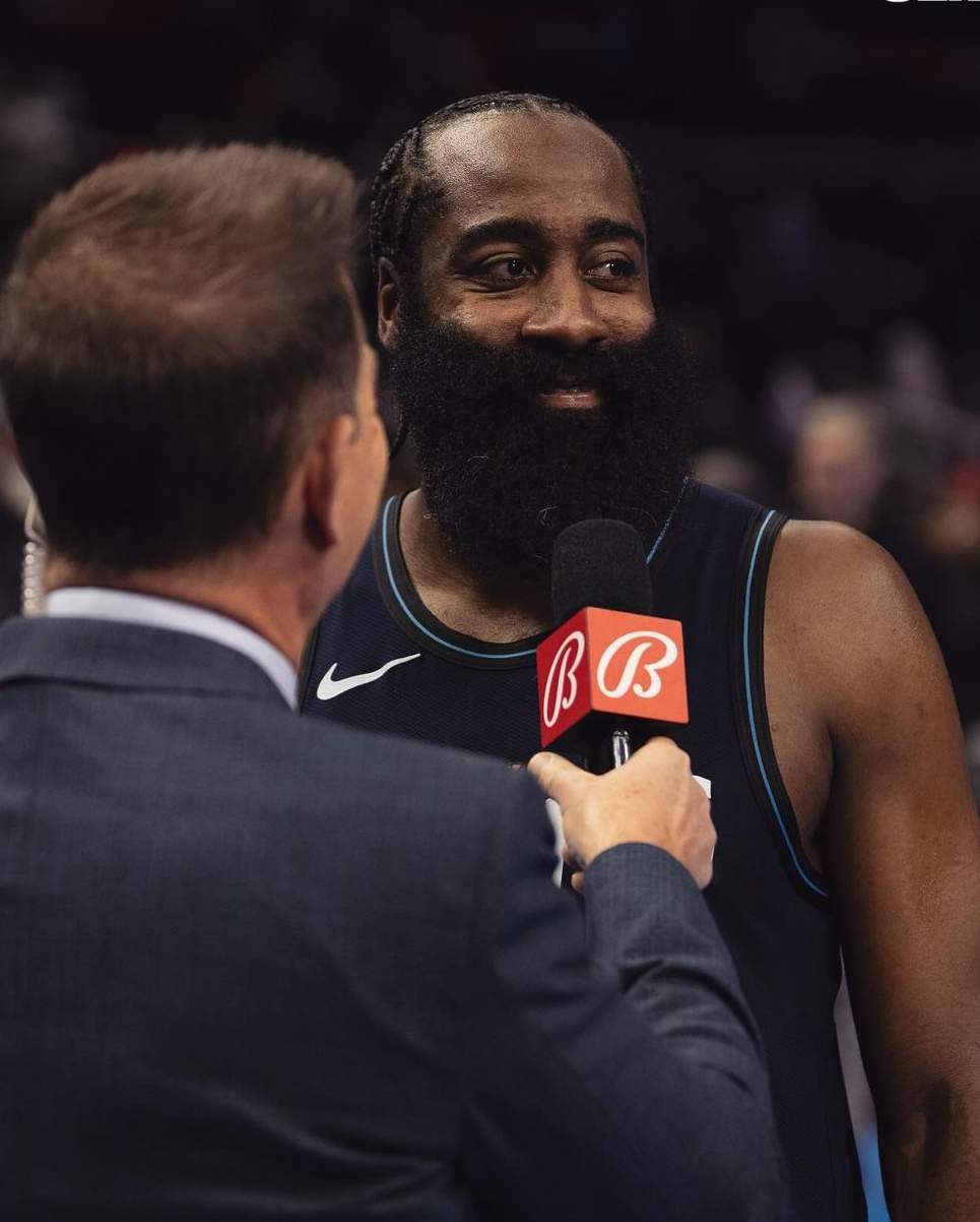 快船横扫北京队，孙铭徽点燃赛场