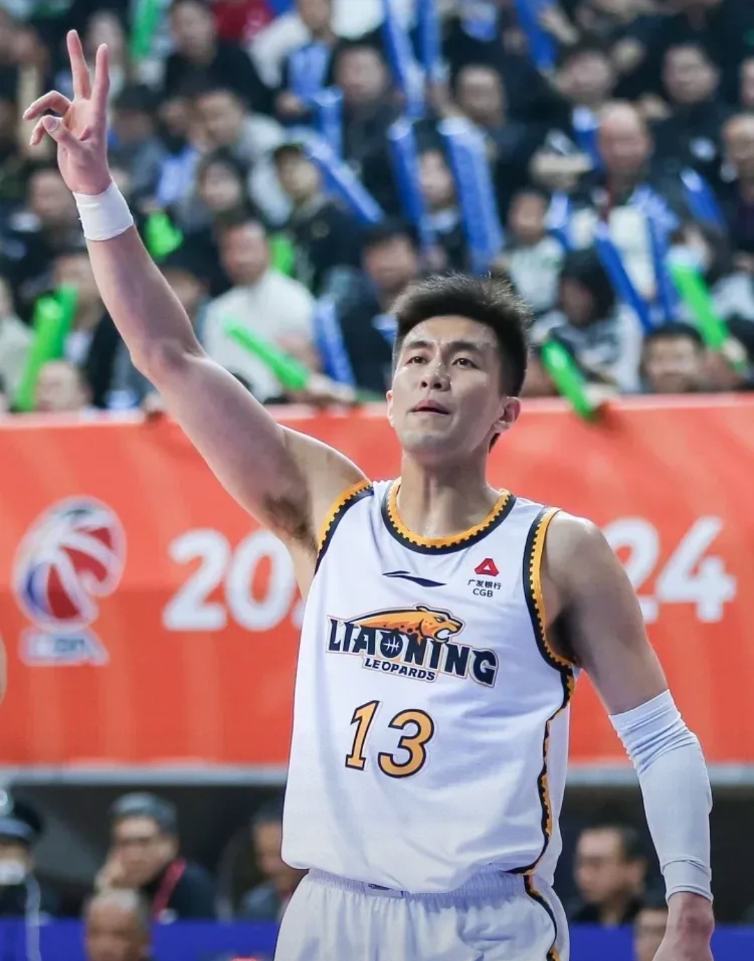 天津队力克广州队，郭艾伦刷新纪录的简单介绍