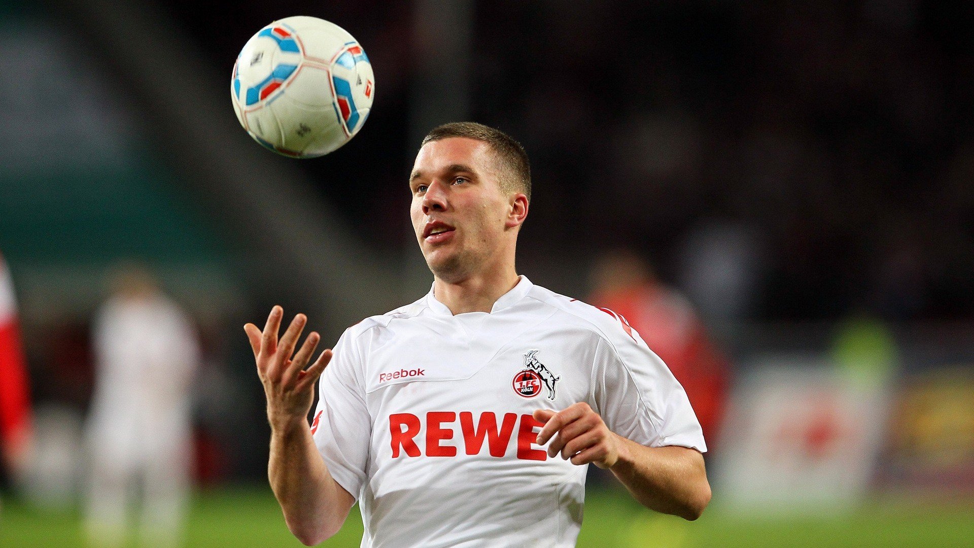 世界排名争夺战之夜，恩比德大场面先生